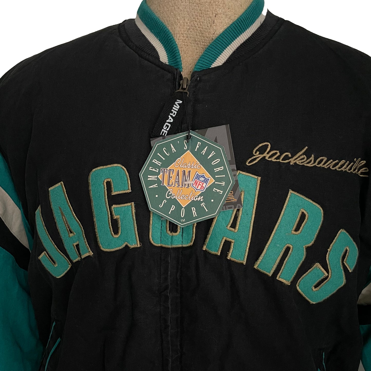 Vintage Jacksonville Jaguars DEADSTOCK banned logo Mirage jacket size LARGE