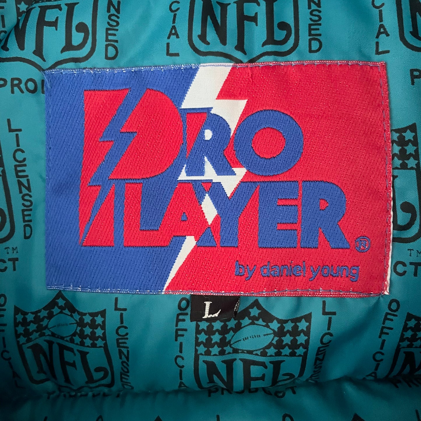 Vintage Jacksonville Jaguars banned logo PRO PLAYER jacket size LARGE