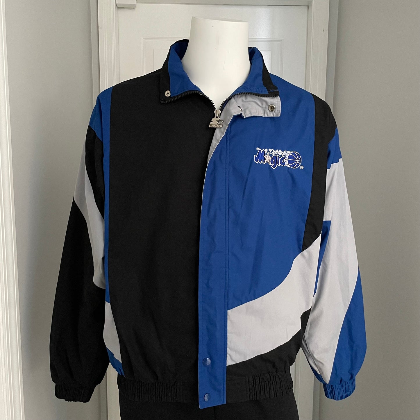 Vintage Orlando Magic STARTER windbreaker size LARGE