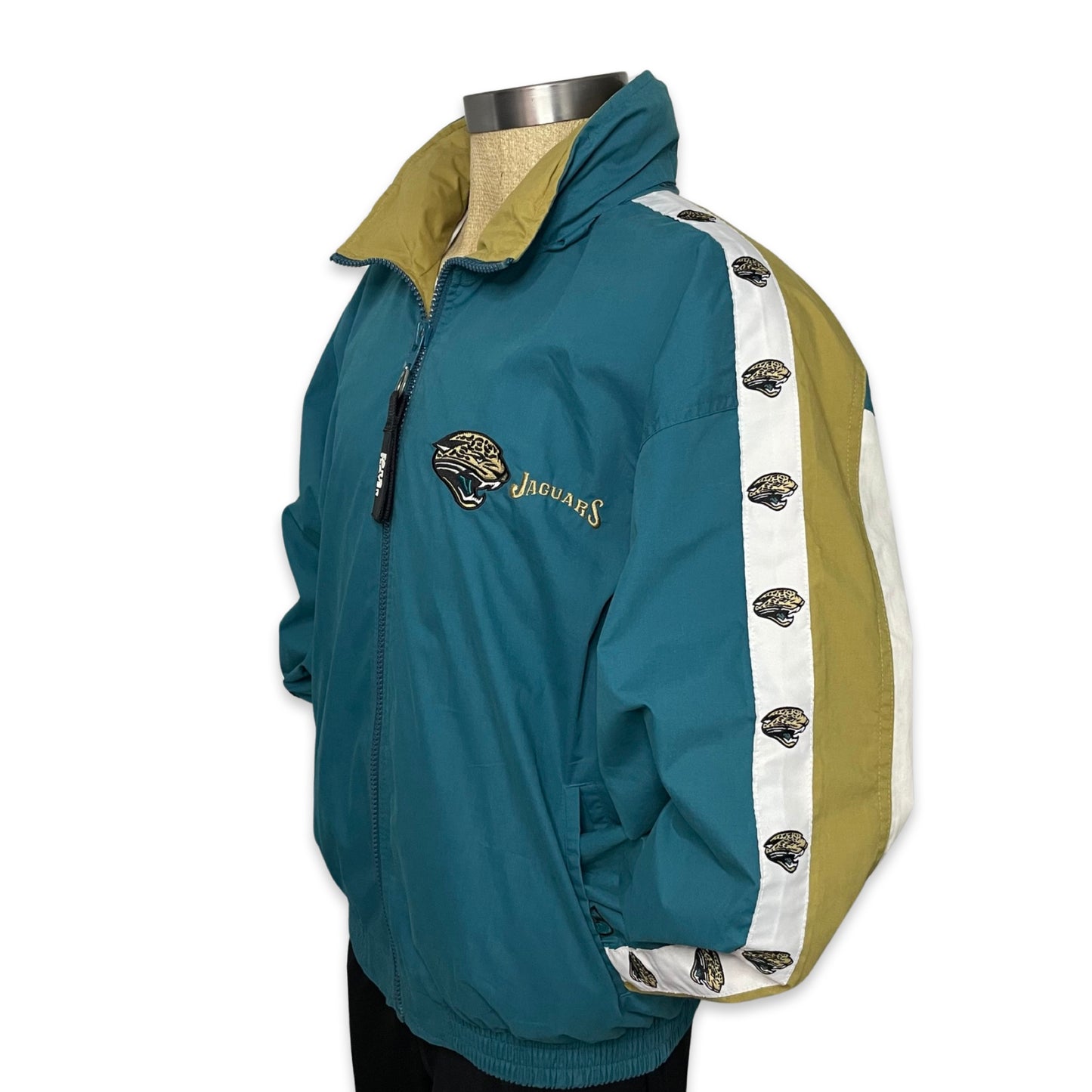 Vintage Jacksonville Jaguars PRO PLAYER jacket size LARGE