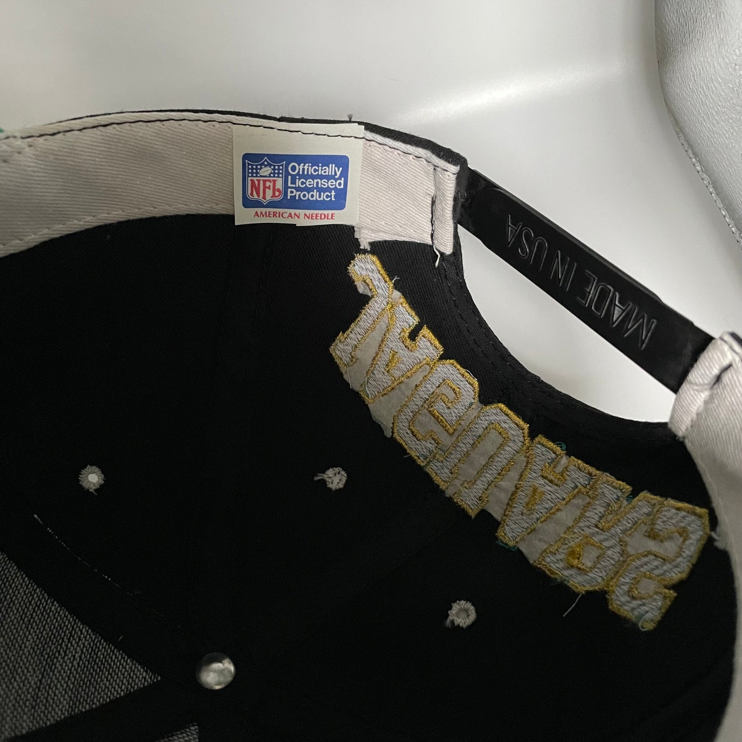 Vintage Jacksonville Jaguars AMERICAN NEEDLE "Blockhead" banned logo hat