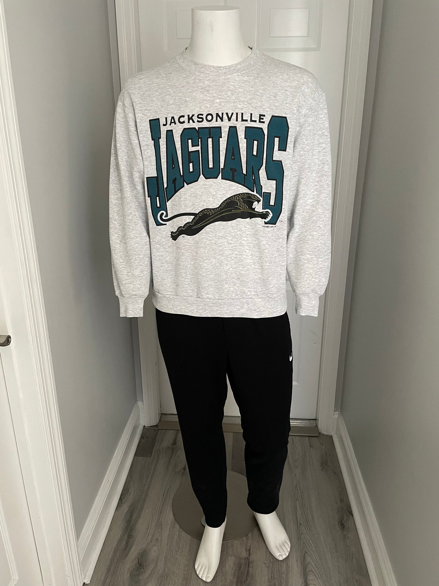 Vintage Jacksonville Jaguars 1993 banned logo sweatshirt size MEDIUM