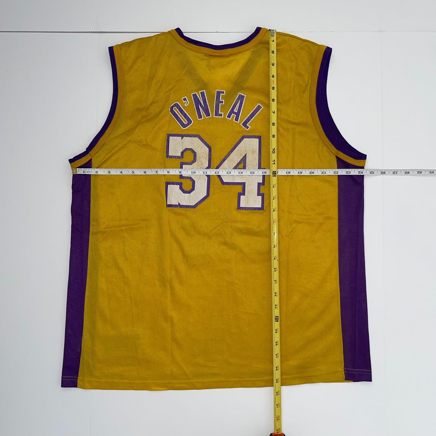 Vintage Los Angeles Lakers Shaq jersey size XL